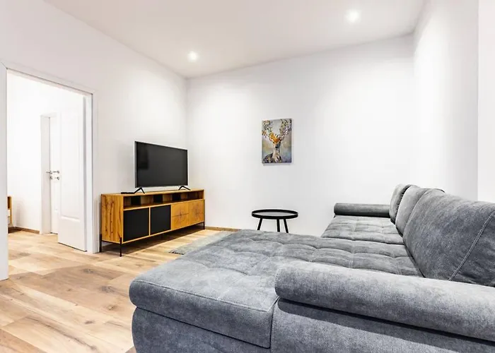 Modern Next To Subway Station Apartment Wien